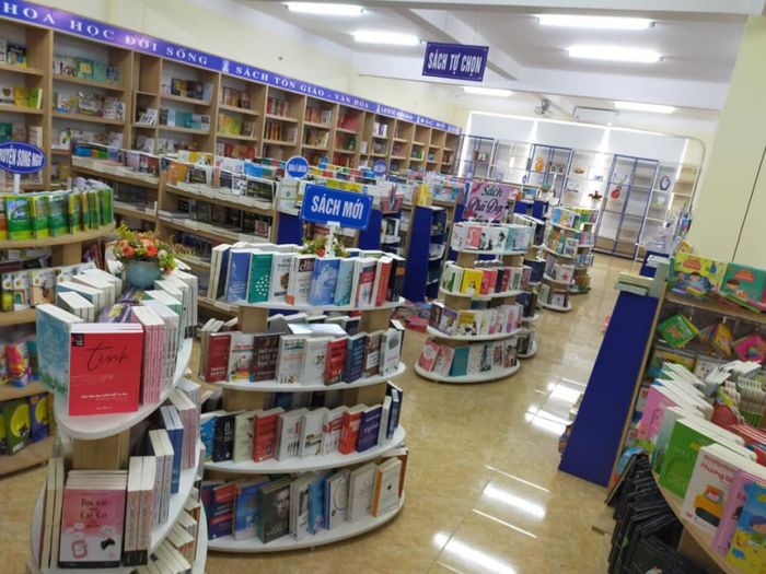 nhà sách tại vinh